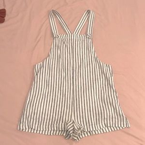 Forever 21 Overall Romper (S)